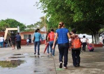 Las autoridades educativas locales informaron que analizarán propuesta de calendario escolar federal