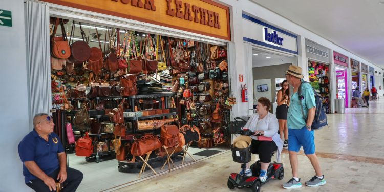 Cozumel se consolida como primer destino portuario de Quintana Roo: APIQROO