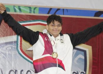 El gladiador chetumaleño Abraham Ávalos cosecha oro en los Nacionales CONADE 2023