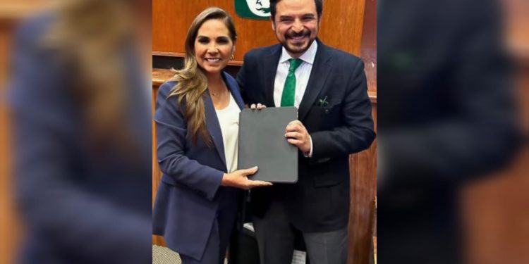 Mara Lezama presenta proyecto ejecutivo del hospital general de Felipe Carrillo Puerto