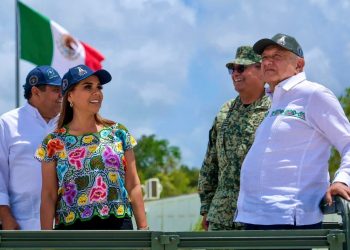 Junto con Presidente de México Mara Lezama supervisa magnas obras en Quintana Roo
