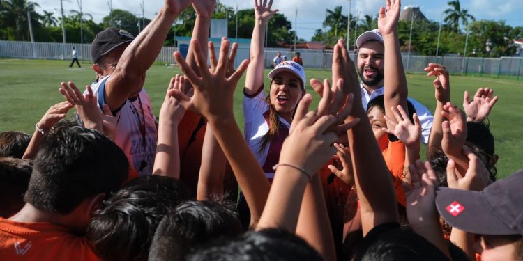 Invertirá Mara Lezama 22 MDP para rehabilitar la unidad deportiva “Bicentenario” y el CEDAR Chetumal