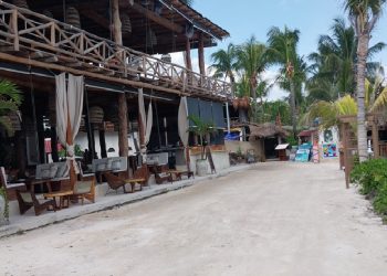 Exigen mejorar el servicio de luz en Holbox