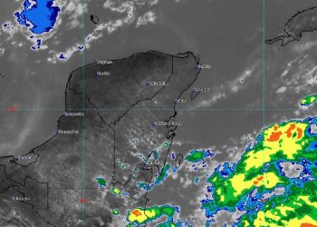 Tormenta tropical Bret avanza hacia  el Caribe mexicano
