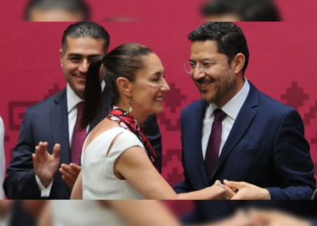 AMLO festeja a Martí Batres, asumirá la jefatura de Gobierno tras la salida de Claudia Sheinbaum