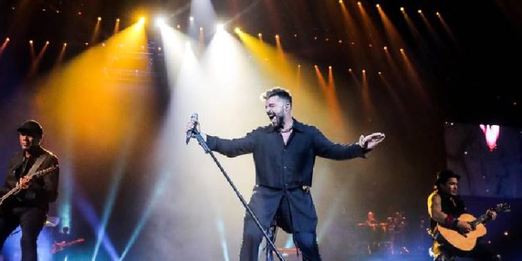 Ricky Martin iniciará gira en la Riviera Maya