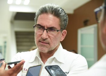 Llama SESA a tomar precauciones por ola de calor