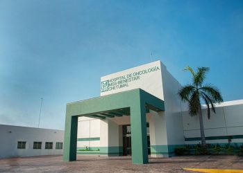 Se fortalecen servicios de salud para quintanarroenses