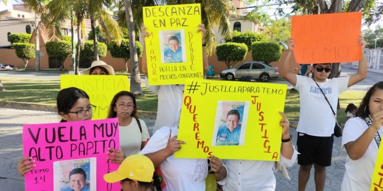Familiares piden justicia para Artemio Castillo, trabajador de Ricolino que perdió la vida en un trágico accidente