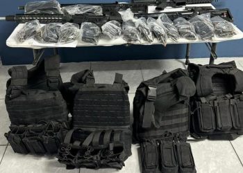 Aseguran armamentos en Sonora y detienen a cuatro personas