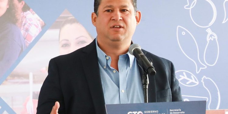 Ejecutan a primo del gobernador de Guanajuato, Diego Sinhue Rodríguez