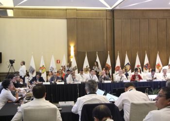 Eugenio Segura destaca el fortalecimiento real de las finanzas públicas de Quintana Roo