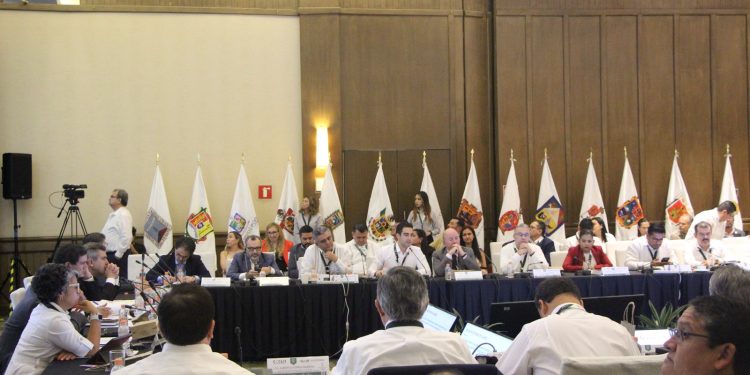 Eugenio Segura destaca el fortalecimiento real de las finanzas públicas de Quintana Roo
