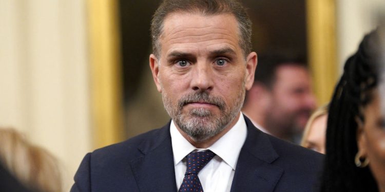 Hunter Biden, hijo del presidente Joe Biden, se declara culpable por tres cargos federales