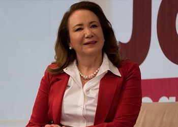 Jueza determina que Yasmín Esquivel es autora de su tesis