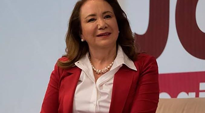 Jueza determina que Yasmín Esquivel es autora de su tesis