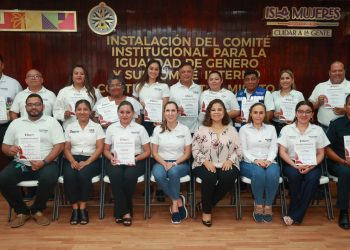 IQM y Ayuntamiento de Isla Mujeres formalizan compromiso para el Desarrollo de las Mujeres