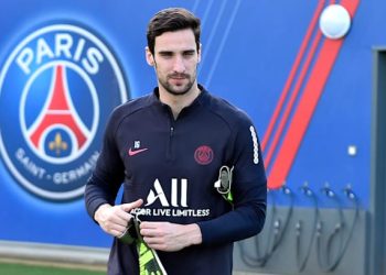 Sergio Rico, portero del PSG sigue delicado de salud