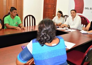 Instalan mesa de diálogo con familias de Eco-Sur para gestionar regularización de la tenencia de la tierra