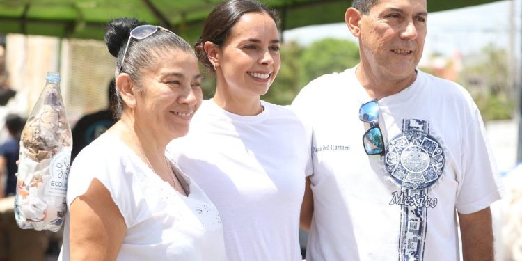Fomenta Ana Paty Peralta reciclaje en Cancún