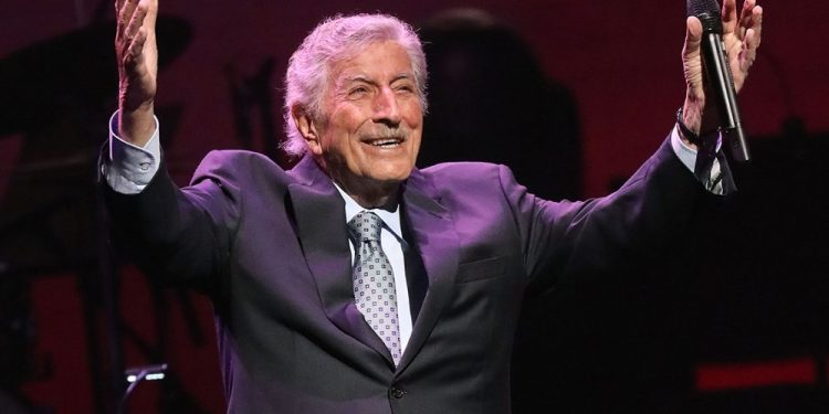 Fallece Tony Bennett, ícono de la música estadounidense, a los 96 años