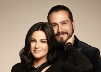  Maite Perroni y Andrés Tovar presentan a su primogénita, la pequeña Lía
