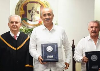 El Poder Judicial rindió su informe semestral de labores y en el que refrendó su compromiso con Tabasco