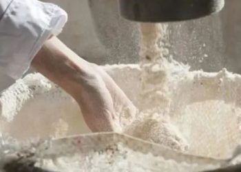 AMLO instó a los productores de pollo, huevos y harina de maíz a mantener precios justos para sus productos