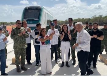 AMLO recibió el primer vagón del Tren Maya este sábado en Cancún