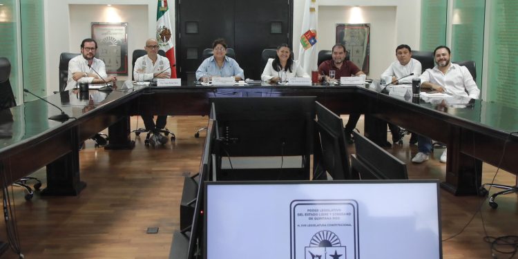 Convoca XVII Legislatura a un tercer periodo extraordinario de sesiones
