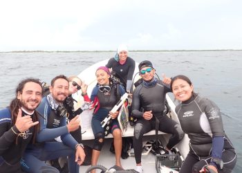 IBANQROO participa por primera vez en el monitoreo de los arrecifes de Mahahual y Parque Nacional de Xcalak