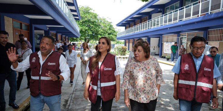 Invierte Mara Lezama en infraestructura educativa en el sur