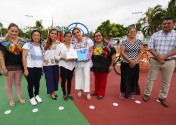 Mara Lezama escucha, atiende y transforma vidas en Chetumal