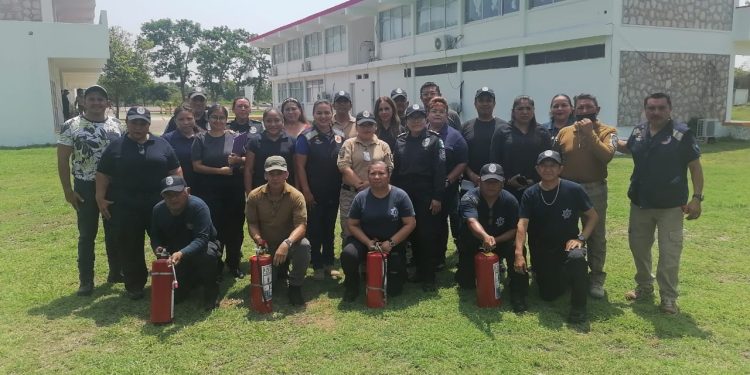 Avanza la Coeproc en jornada de cursos para personal de Gobierno del Estado