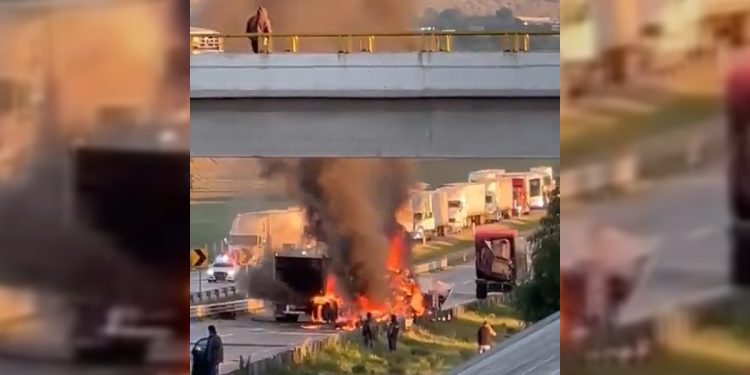 Accidente en la autopista Arco Norte-Tulancingo deja dos fallecidos