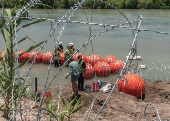 AMLO asegura que es «inhumano» que Texas ordene empujar a menores migrantes al río Bravo