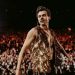 Harry Styles es golpeado en la cara por un objeto durante en concierto
