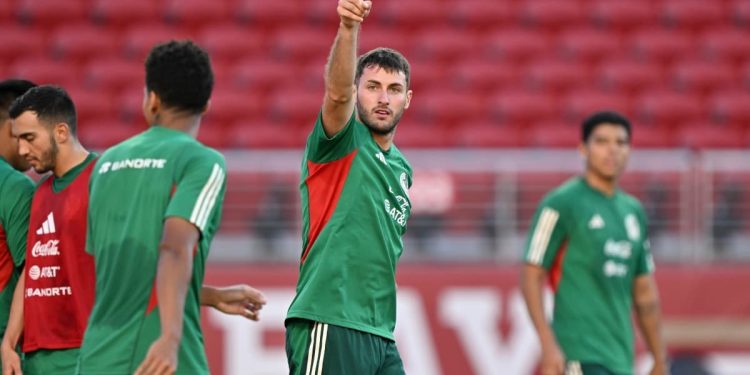 Selección mexicana se prepara para cuarto de finales contra Costa Rica