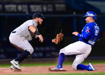 Tigres vence a los Acereros al iniciar la serie de la Liga Mexicana de Béisbol