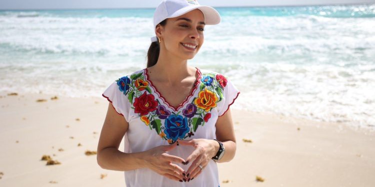 Celebra Ana Paty Peralta mayor conectividad de Cancún con nueva Aerolínea Mexicana