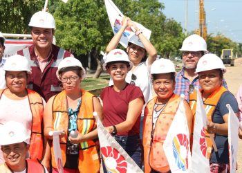 Transforma Ana Paty Peralta a Cancún con obras de calidad