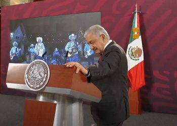 Grupo Frontera tocará en el Zócalo de la CDMX próximo 15 de septiembre: AMLO