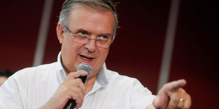 Marcelo Ebrard atribuye a Claudia Sheinbaum acarreó pagado para fingir apoyo