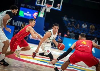 México sufre derrota en su debut en el Mundial FIBA contra Montenegro