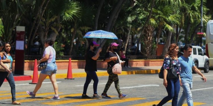 La Secretaría de Salud federal reportó que las altas temperaturas causaron graves afectaciones a la población en Yucatán
