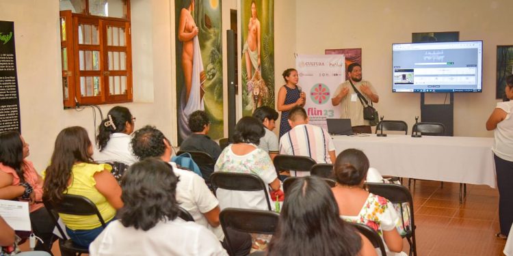 Impulsan tradiciones y cultura maya en la Séptima Feria de las Lenguas Indígenas