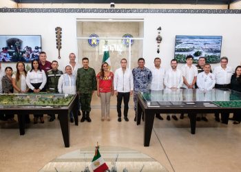 Trabaja Mara Lezama estrategia de inauguración del Aeropuerto de Tulum con responsables de obra