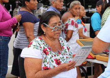 Caravana del Bienestar acerca trámites y servicios gratuitos a José María Morelos