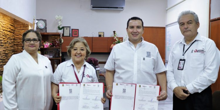 SECOES y TJAQROO firman acuerdo por la Excelencia en el Servicio Público