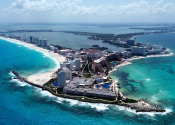 Aumenta hasta en un 13.7 por ciento la afluencia de turistas en los destinos de Quintana Roo